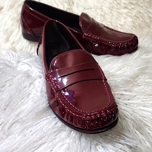 Zara Burgundy Loafers - Picture 4 of 12